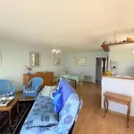 Appartement Avec Balcon Terrasse, Wifi Et Parking A Perros-Guirec - Fr-1-368-390